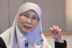 GE15: Wan Azizah declares assets